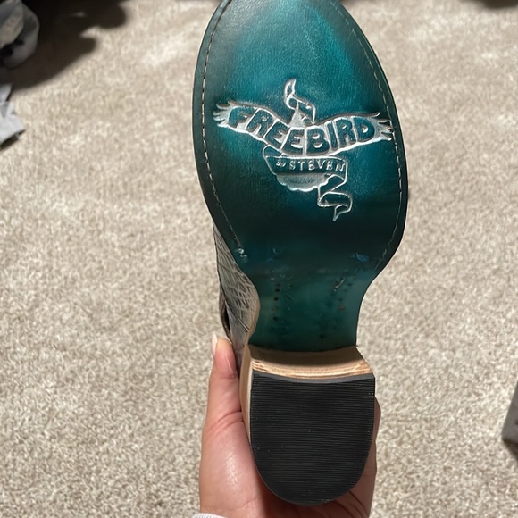 Freebird randi - Picture 2 of 3